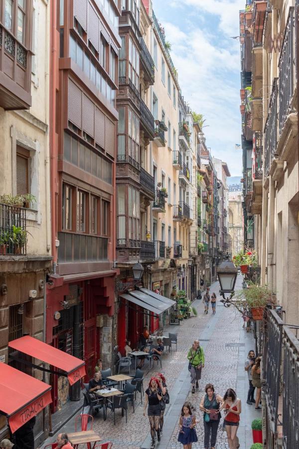 Ribera Market By Aloha Bilbao Luaran gambar